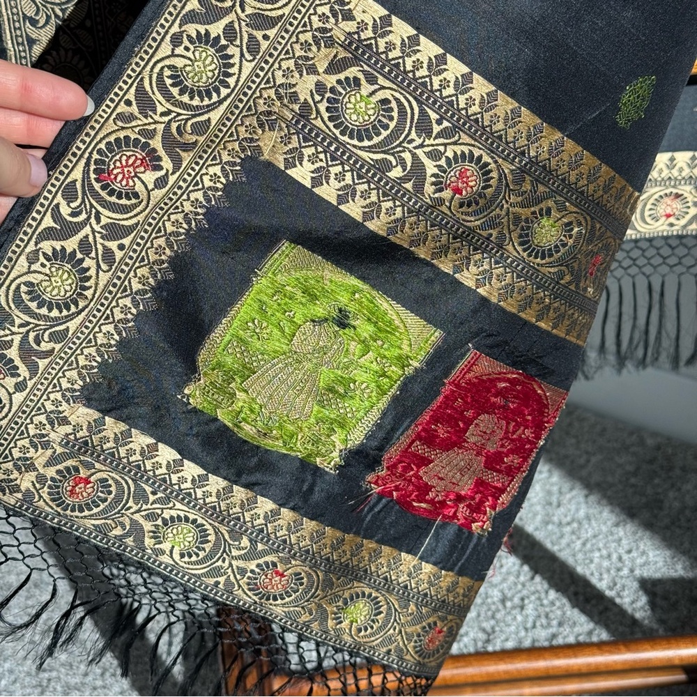 VTG Indian Banarasi Brocade Shawl Table Runner Wall Hanging Black Gold Ethnic - Picture 4 of 7